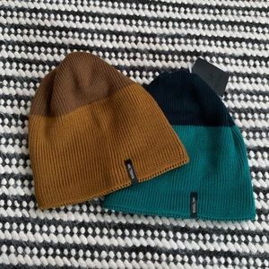Arc’teryx Castlegar Toque Beanies (pair)